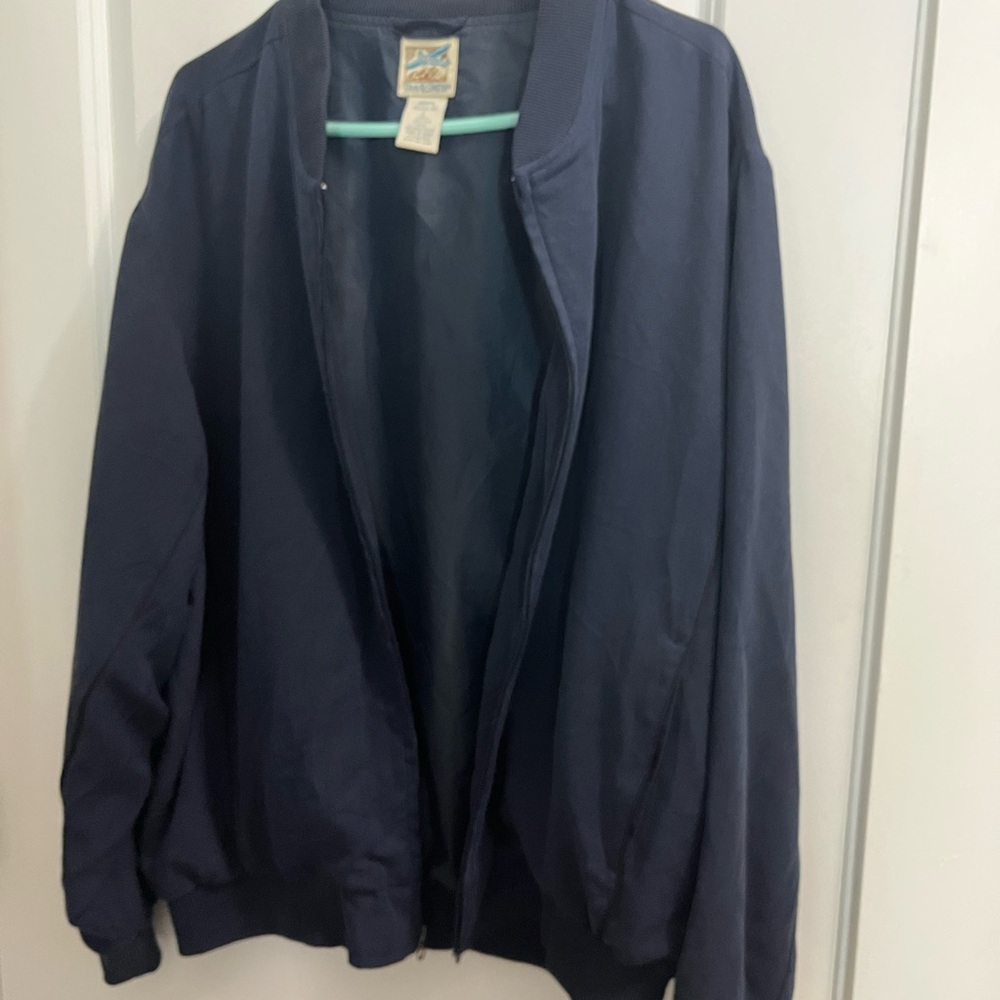 TravelSmith Men's Silk Jacket in Deep Blue